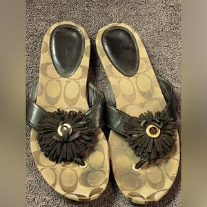 Coach classic sandals sz 7.5